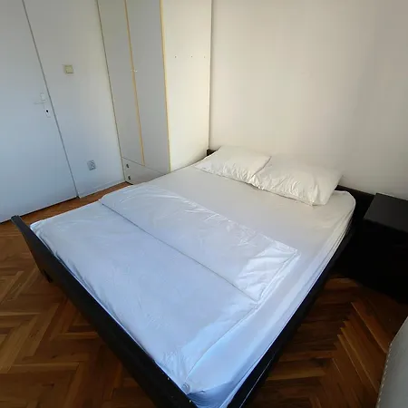 Guest house Sunshine 免费洗衣机 高速上网 Belgrade