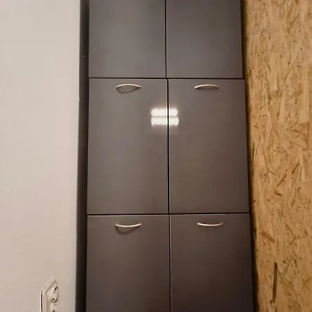 Sunshine 免费洗衣机 高速上网 Guest house