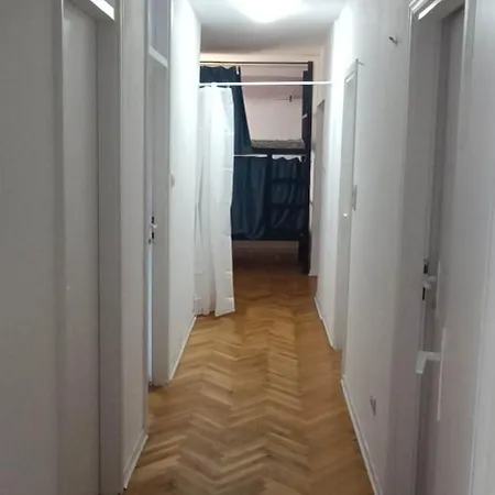 Sunshine 免费洗衣机 高速上网 *