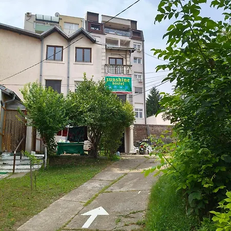 Sunshine 免费洗衣机 高速上网 Guest house